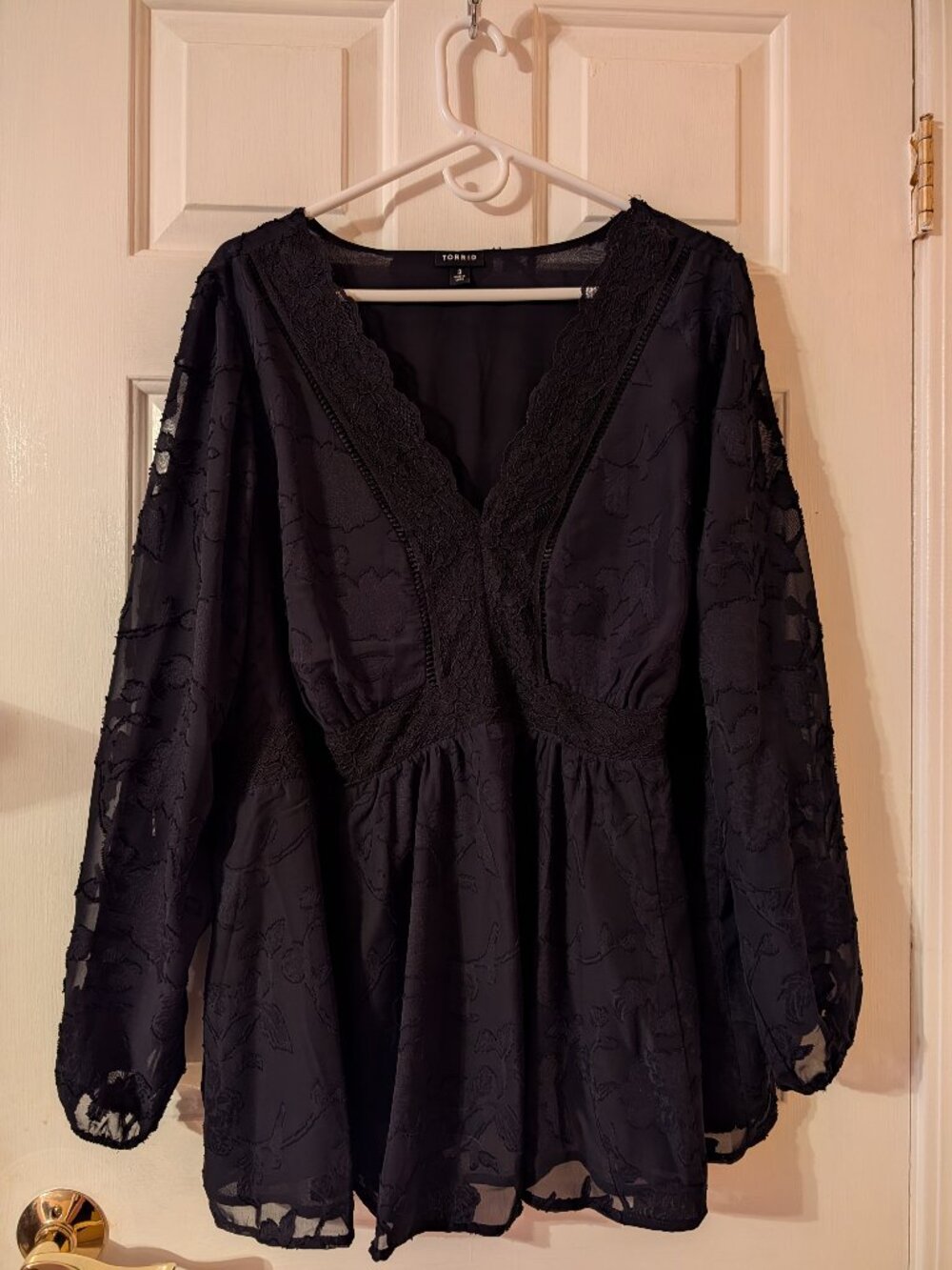 Torrid Lacey Long Sleeve Shirt Black ~ 3/3X/22-24
